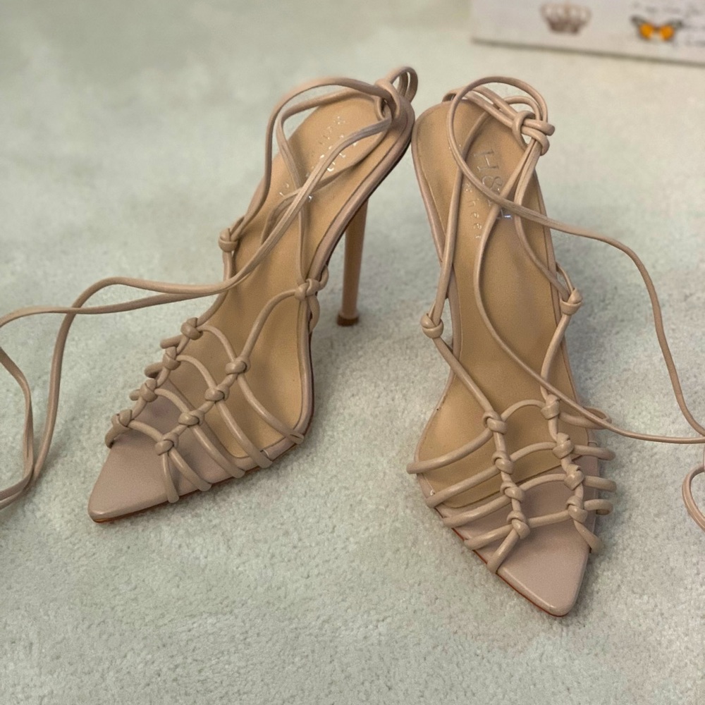 Thigh high strappy sandals, beige 5